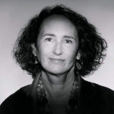 Julia Barfield